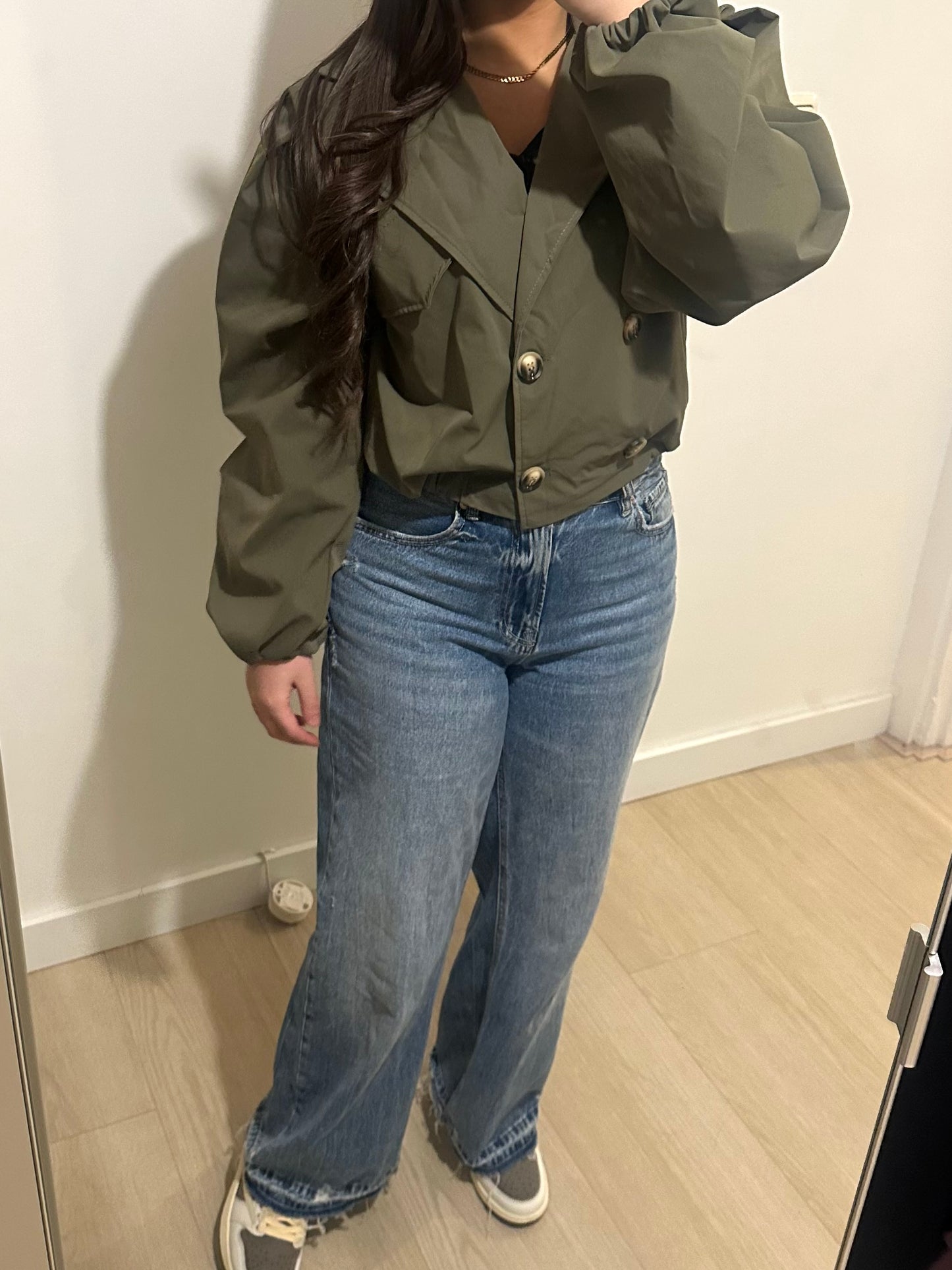 CROPPED TRENCH ARMY GREEN