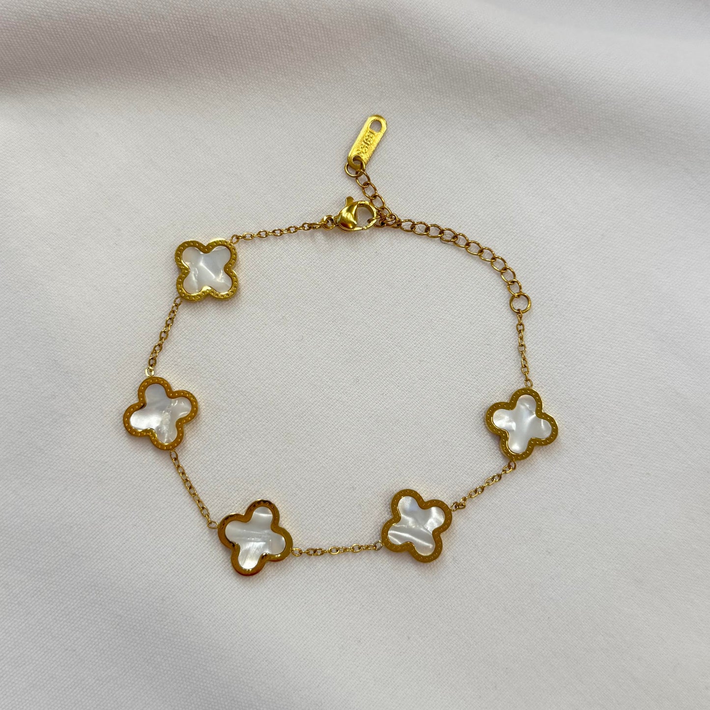 CLOVER BRACELET