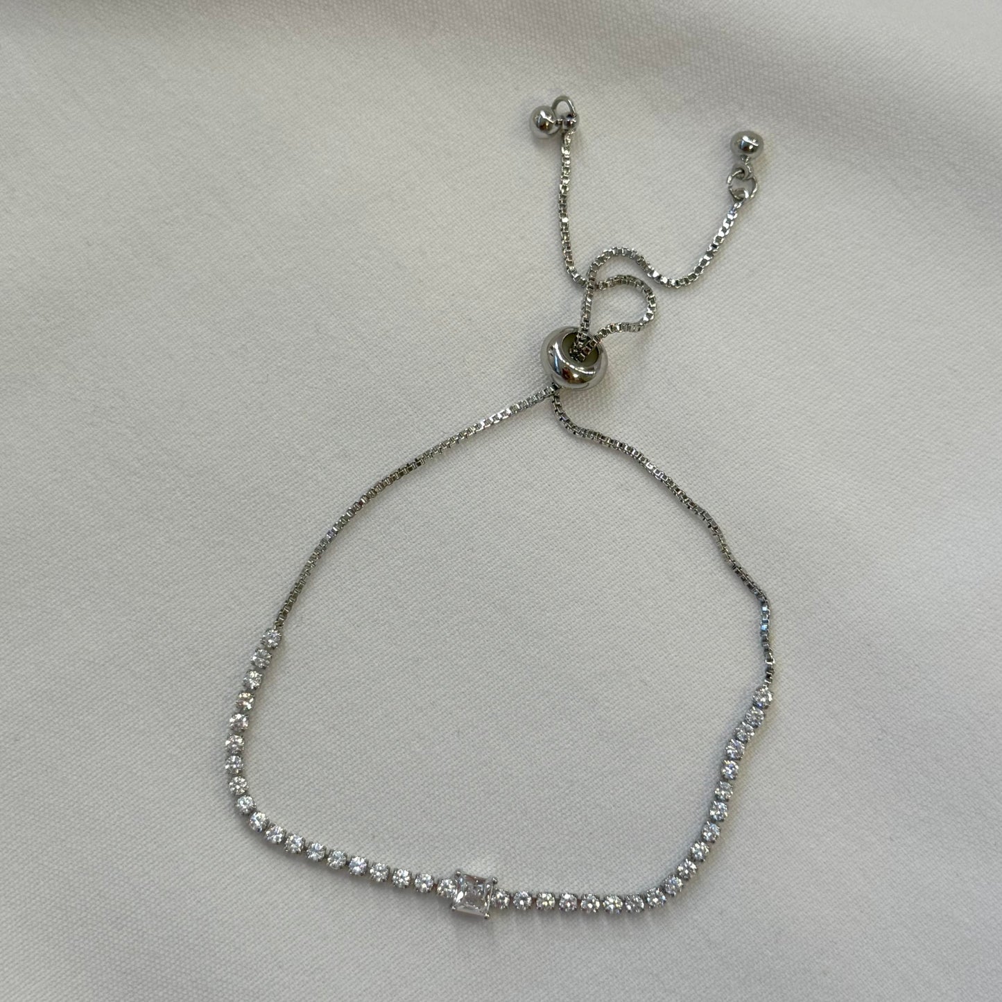 PRINCESS BRACELET